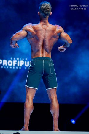 MEN'S PHYSIQUE НОВИЧКИ